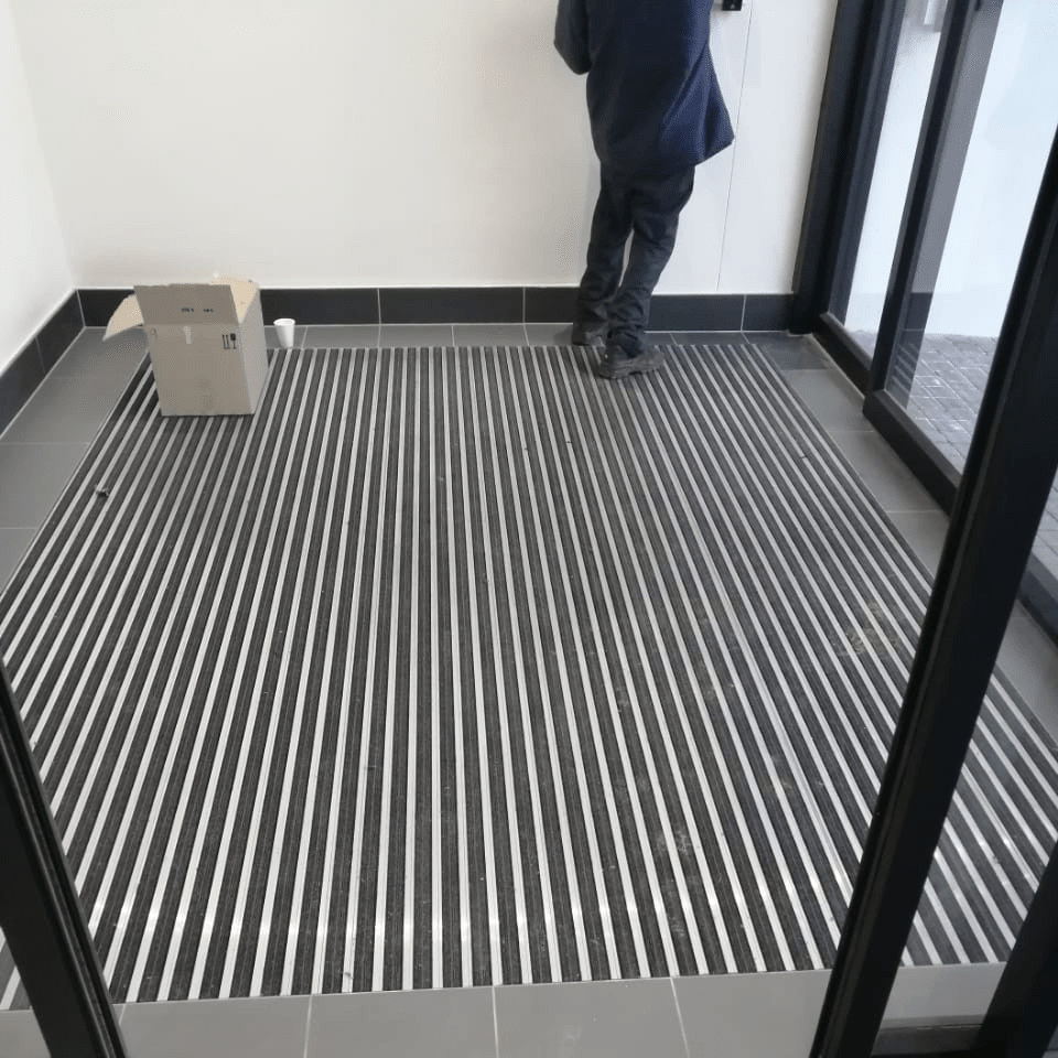 Dm Aluminum Installation